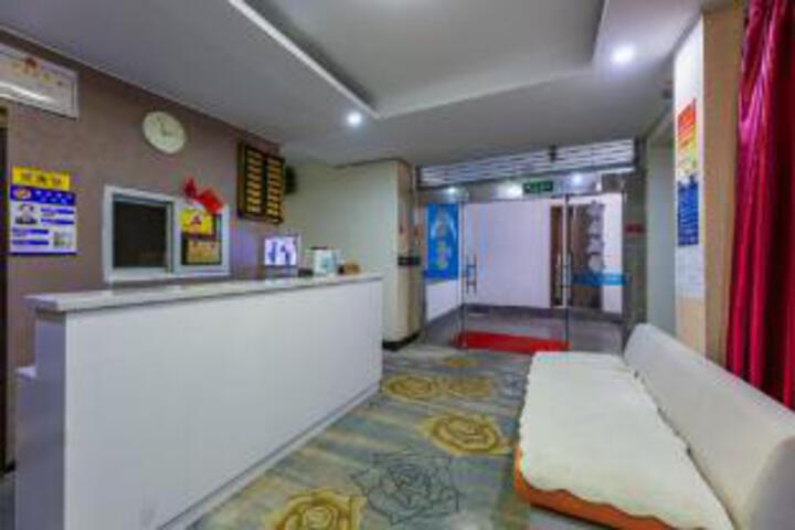 Xiyue Premium Hotel (Optics Valley Square Branch)