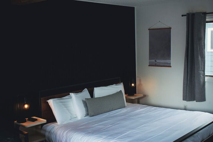 Room 7 of 37