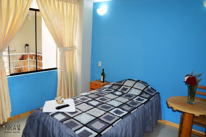 Room 11 of 24