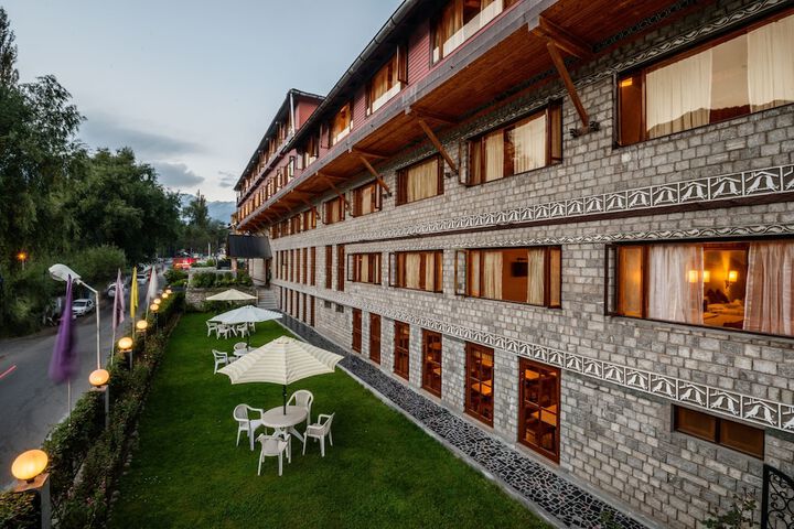 Terrace/Patio 111 of 120