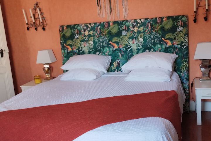 Room 8 of 46