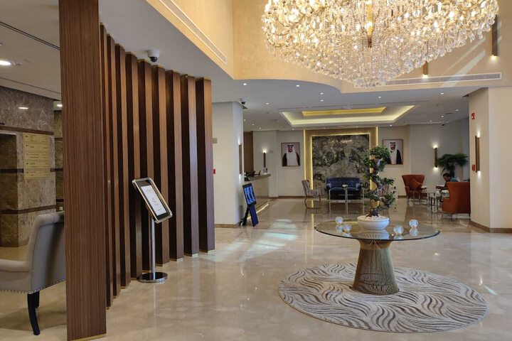 Business Center 29 of 30
