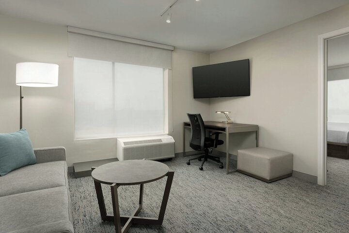 Room 18 of 43