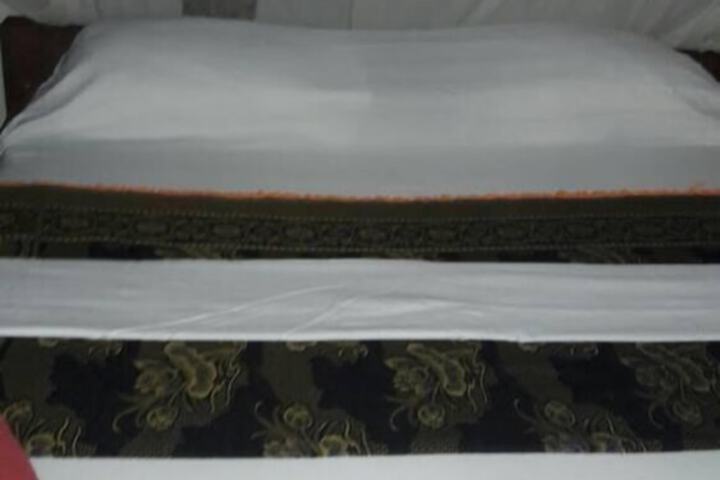 Room 11 of 21