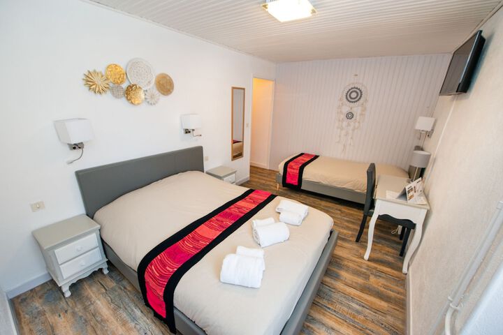 Room 9 of 41