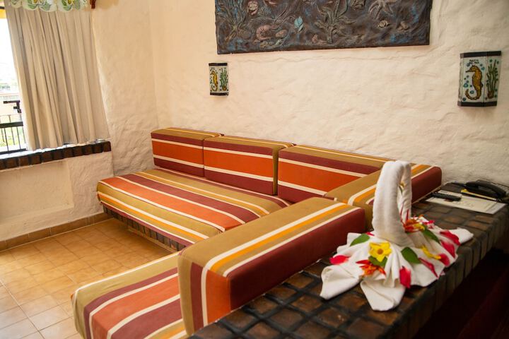 Room 21 of 49