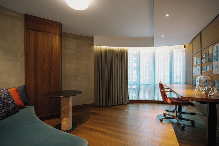 Room 91 of 220