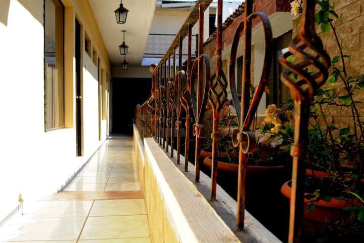 Ballroom/Hall 18 of 23