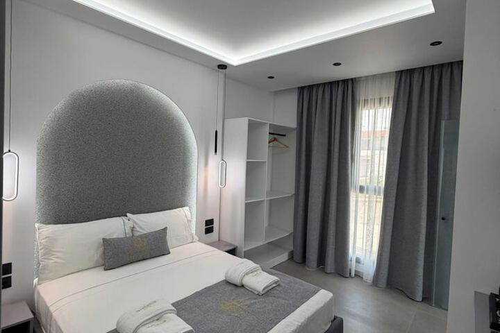 Room 46 of 164