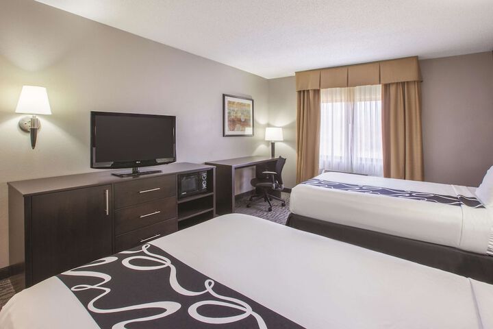 1 Double Bed (11 of 14)