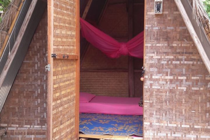 Room 3 of 48