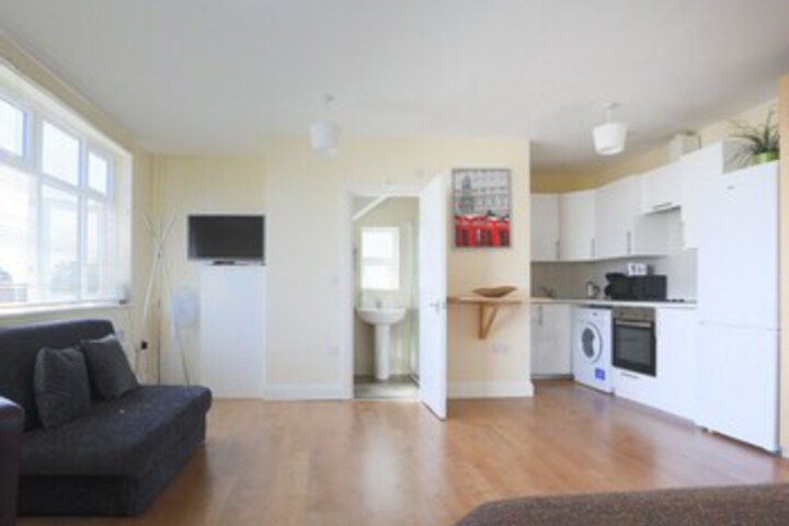 Room 12 of 39