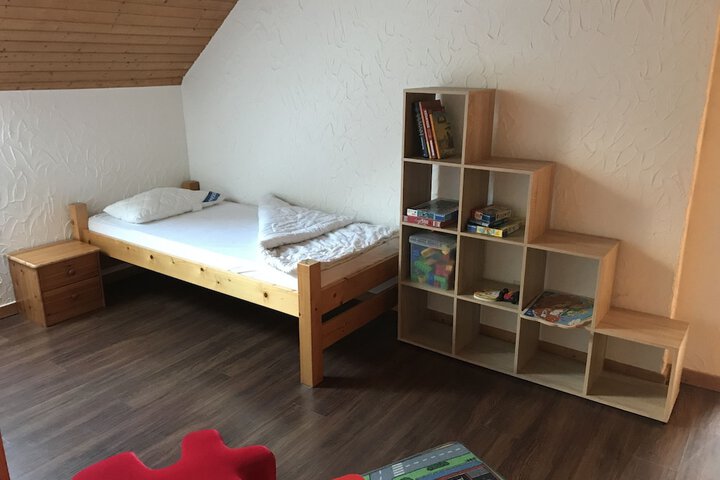 Room 45 of 117