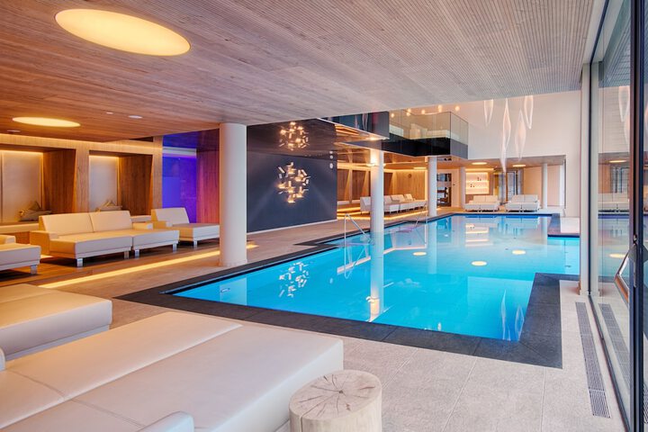 Pool 28 of 60