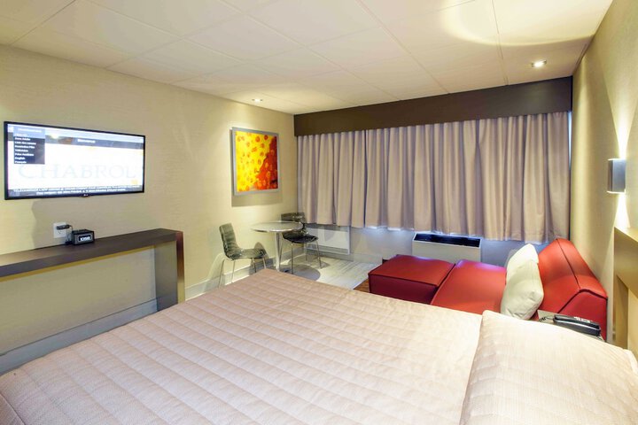 Basic Room 1 Queen Bed 2nd Floor (26 of 38)