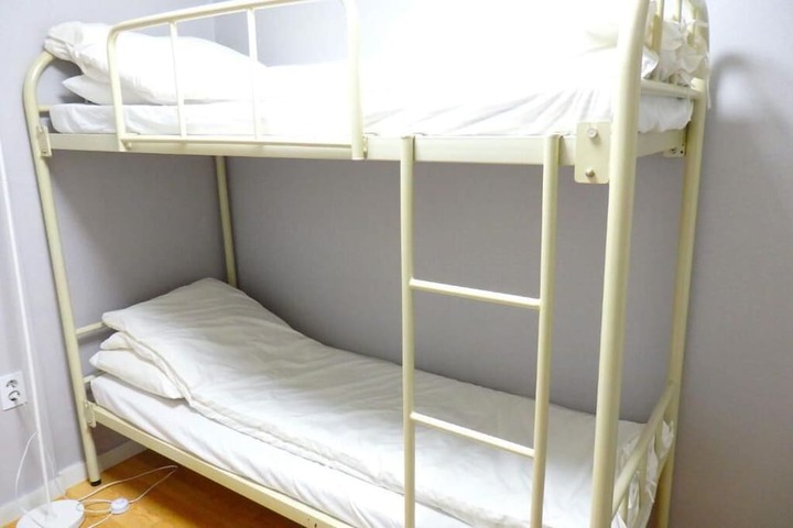 Room 17 of 49