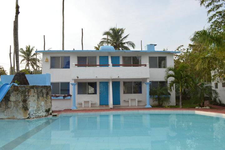 Pool 2 of 41