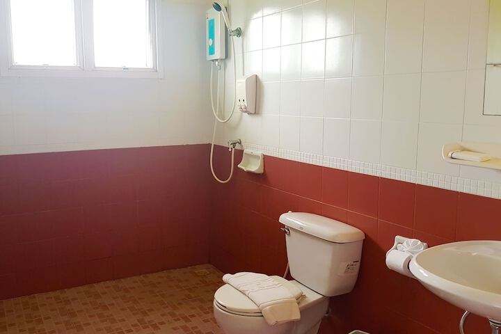 Room 117 of 194