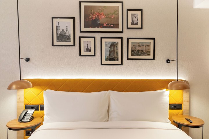 Room 14 of 62
