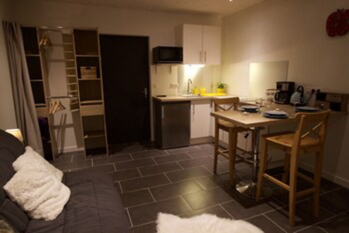 Room 33 of 63