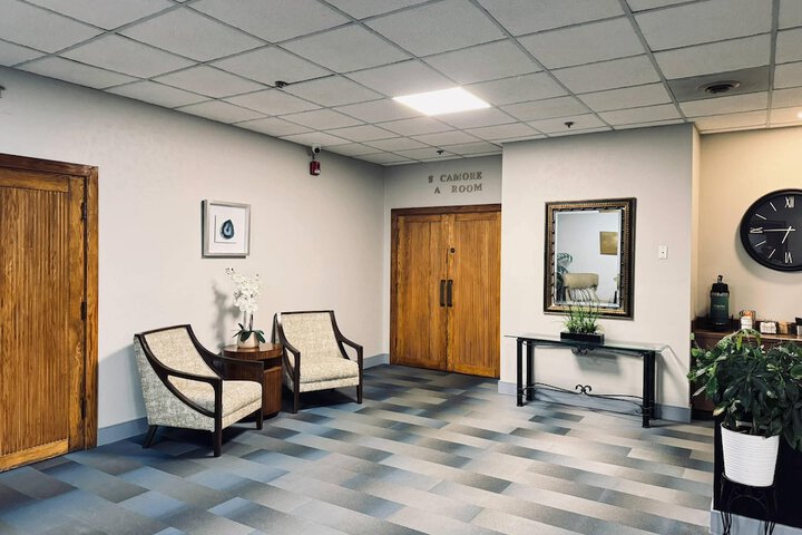 Entrance & Lobby