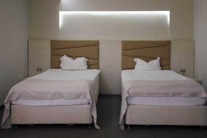 Room 17 of 62