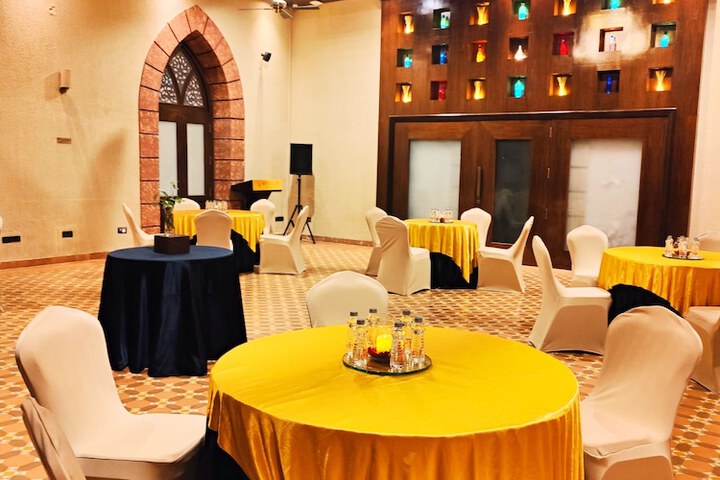 Ballroom/Hall 69 of 119