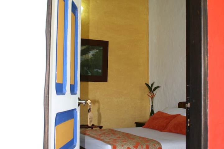 Room 3 of 153