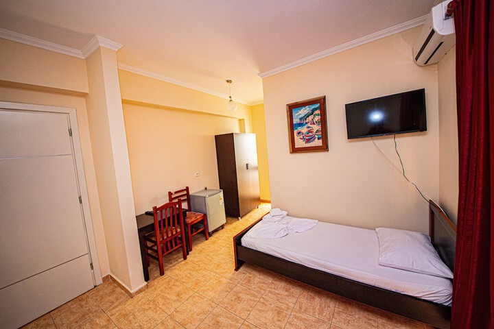 Room 21 of 56