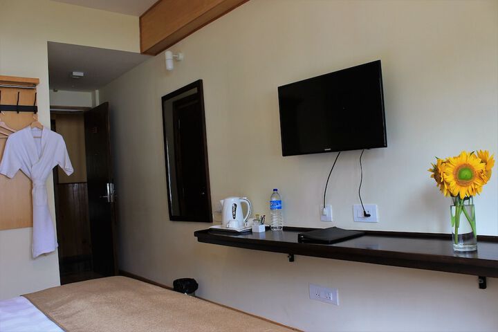 Room 4 of 21