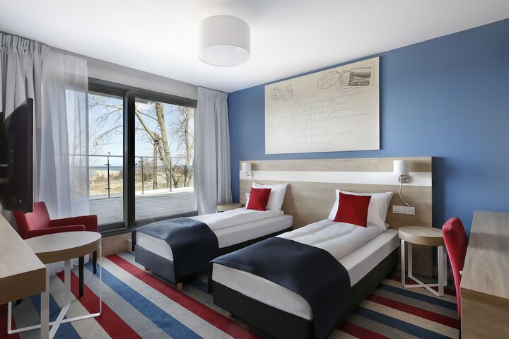 Room 4 of 58