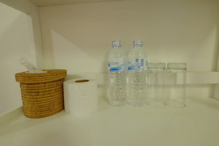 Room 11 of 22