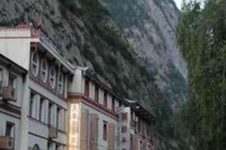 Hotel 2 of 62
