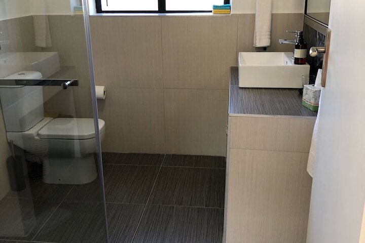 Room 30 of 53