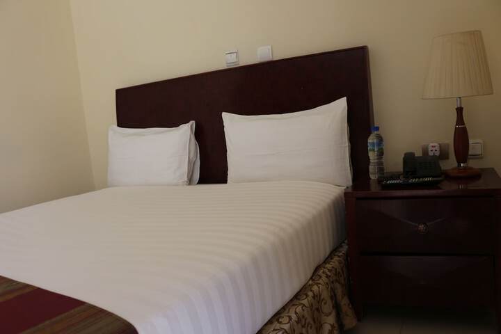 Room 11 of 22