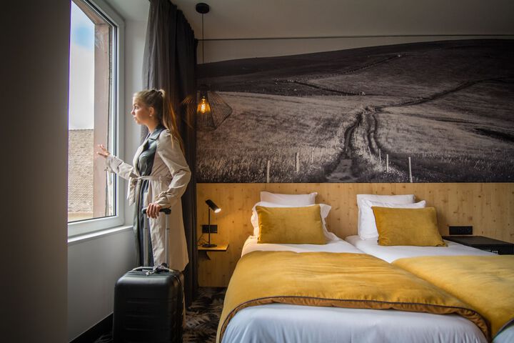 Room 21 of 61