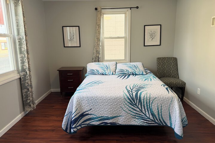 Room 47 of 136