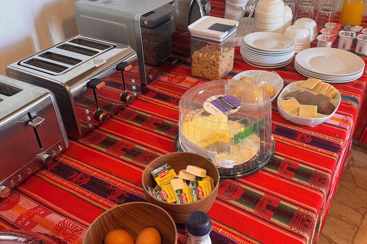Breakfast/Coffee Service 114 of 150