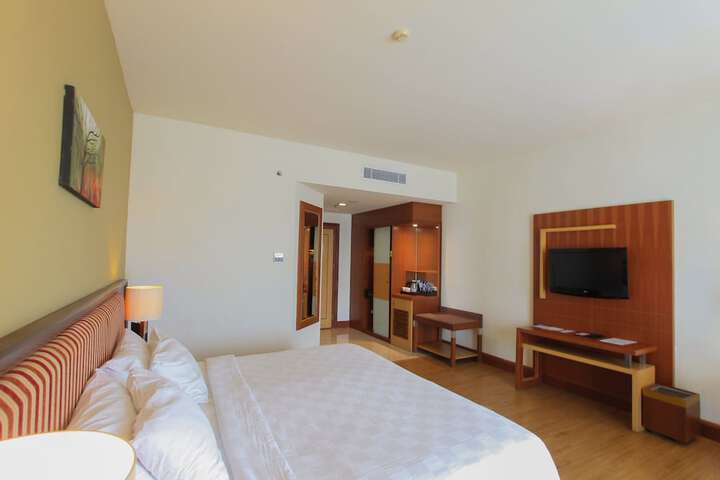 Room 21 of 85