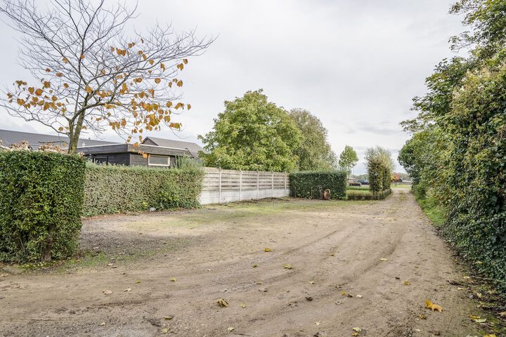 Property Grounds 17 of 47