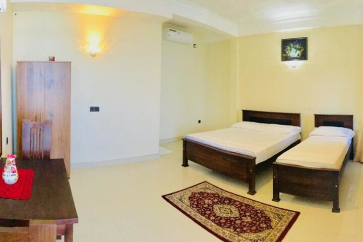 Room 10 of 67