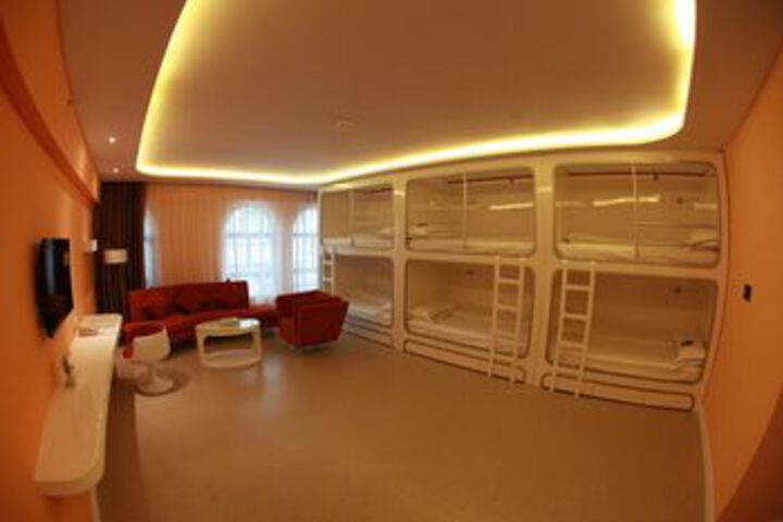 Room 15 of 29