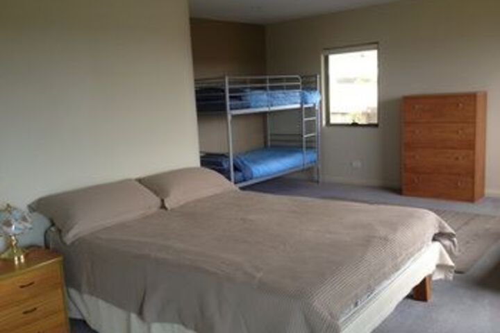 Room 4 of 24
