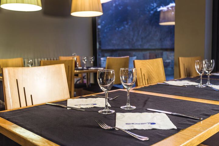 Dining Photos