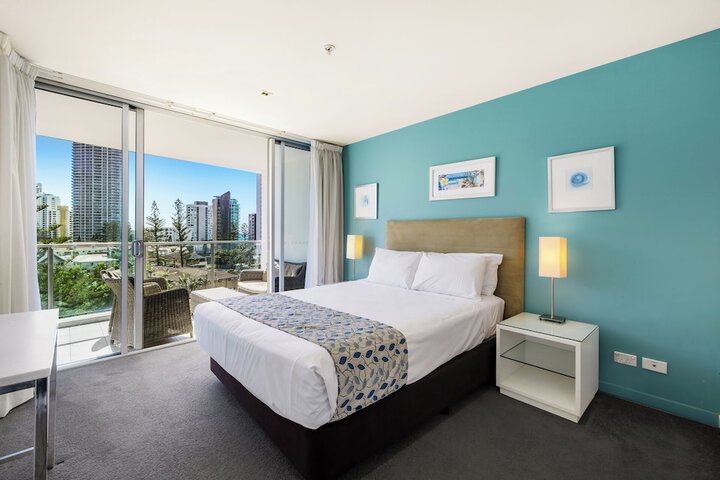 Room 22 of 171