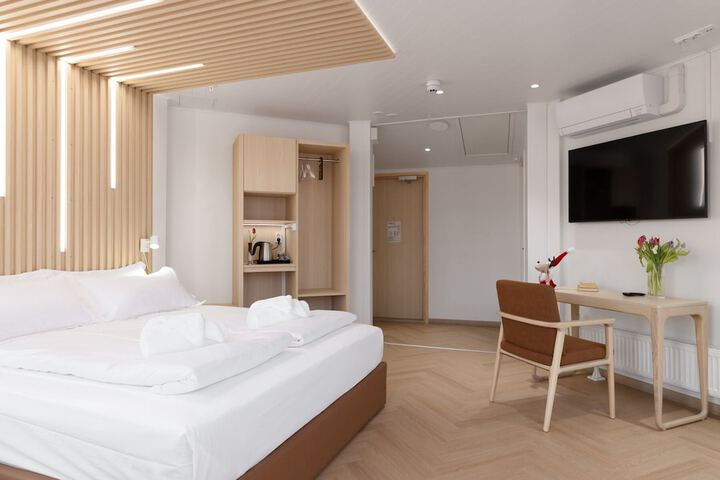 Room 45 of 75
