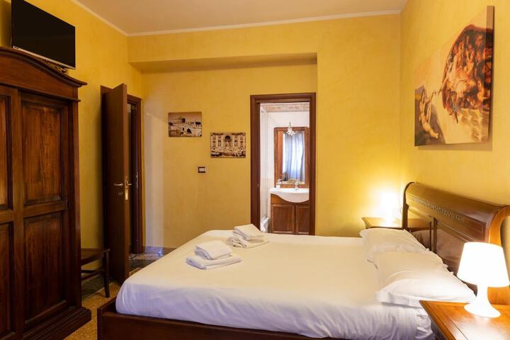 Room 13 of 61