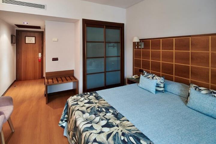 Room 88 of 186