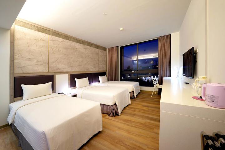 Room 47 of 155
