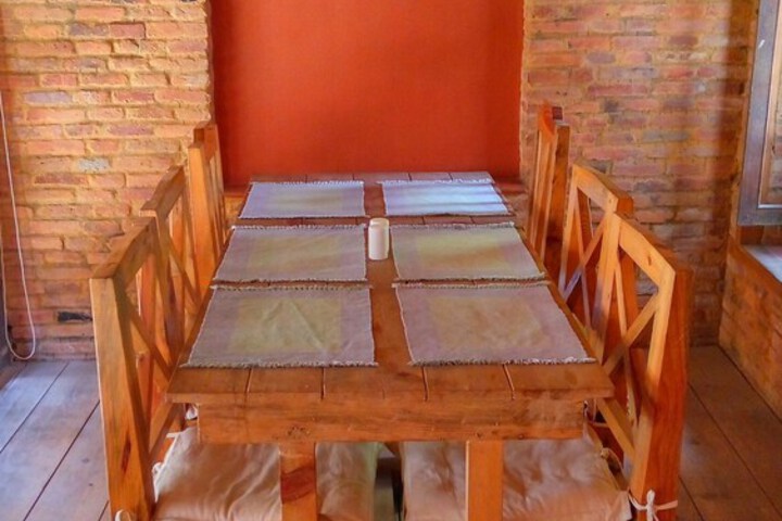 Dining 21 of 31